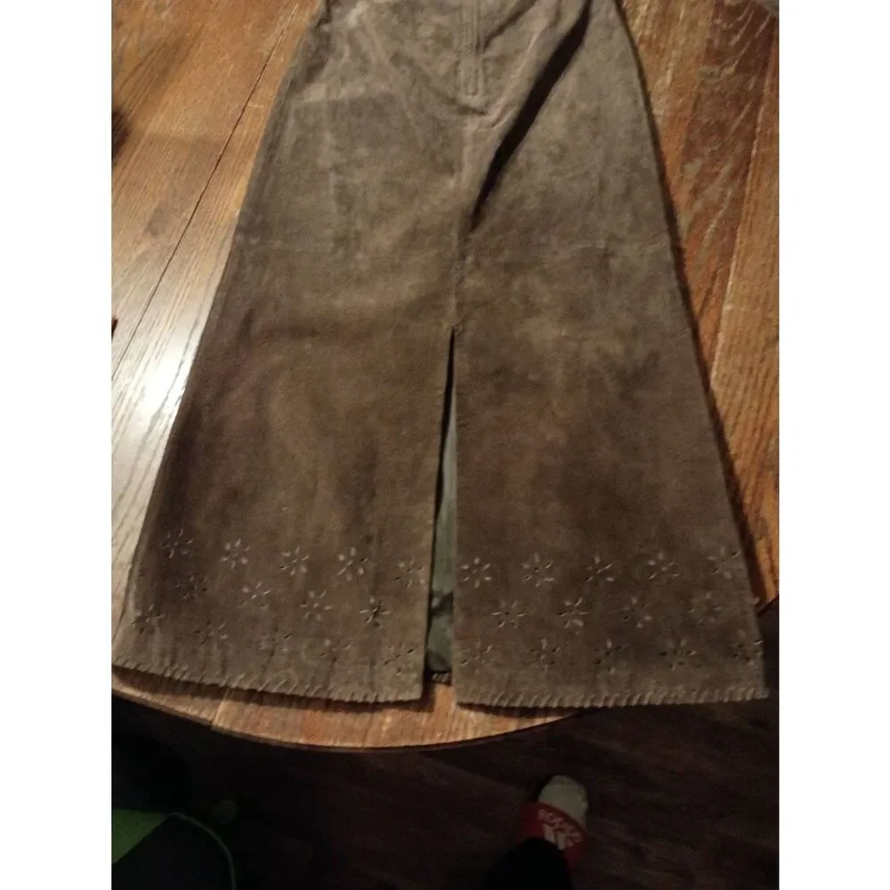 Vintage Sz 6 Margaret Godfrey Brown Suede Leather Maxi Skirt Flower Cut Out Hem - Picture 5 of 8
